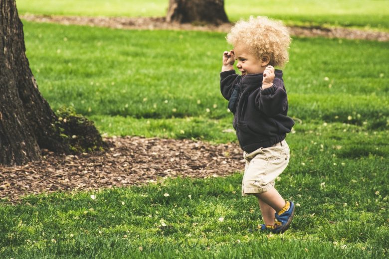 8 Ways to Make Your Toddler's Bedtime Run Smoothly